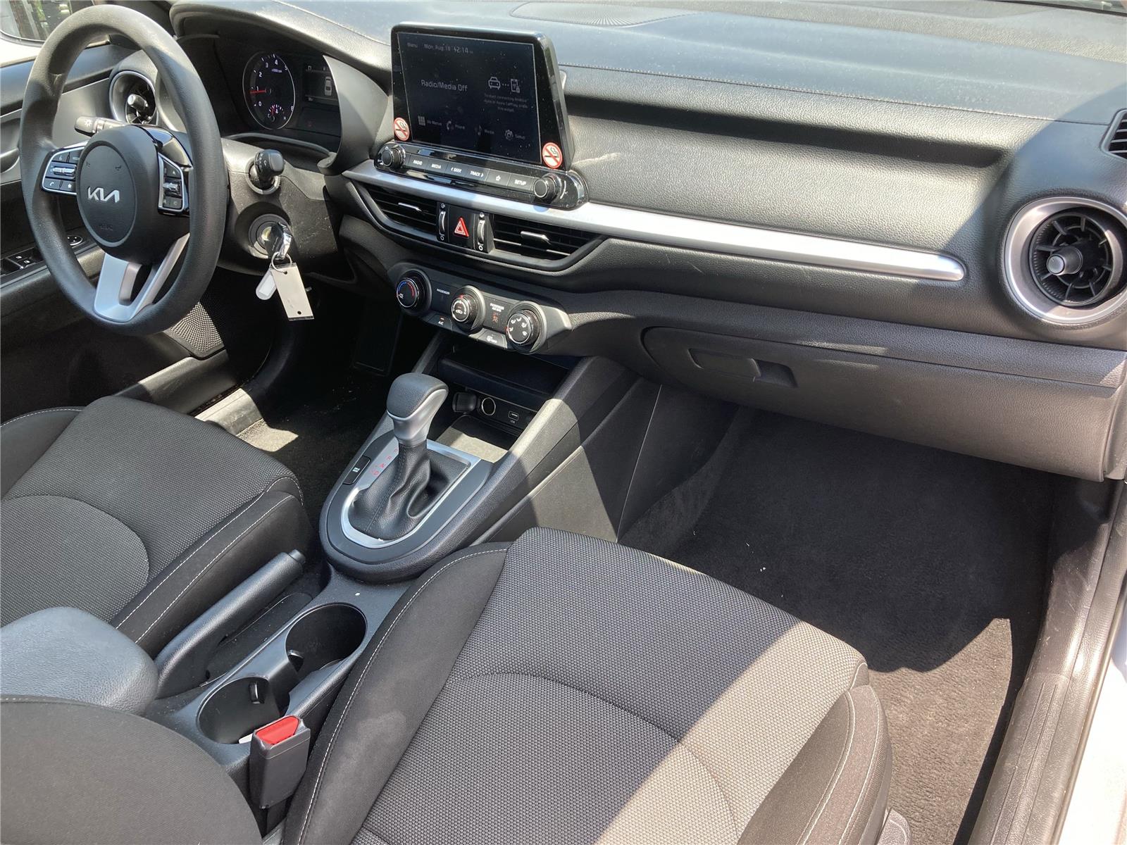 2023 Kia Forte LXS photo 31