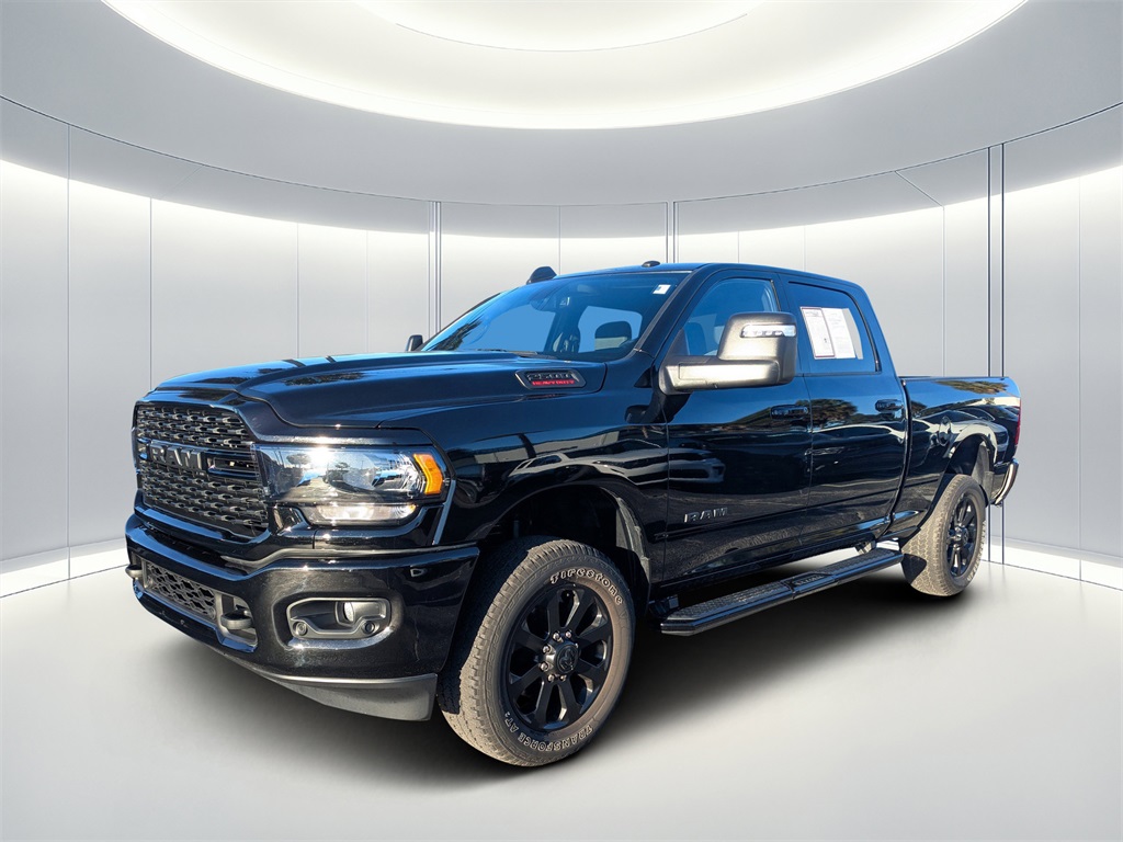 2024 Ram 2500 Big Horn photo 2