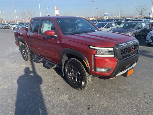 2025 Nissan Frontier PRO-4X photo 3