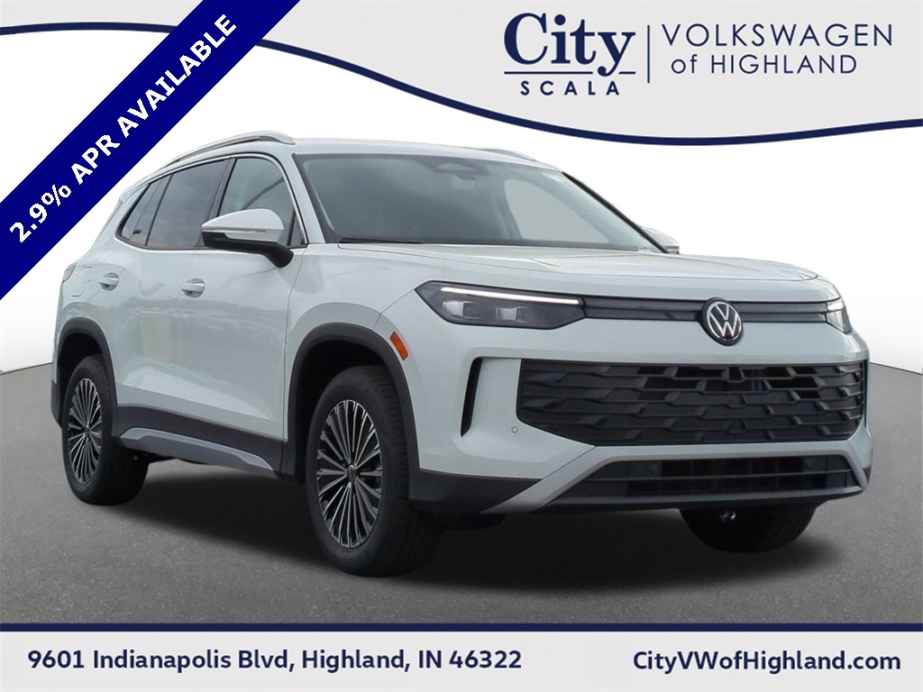 2025 Volkswagen Tiguan S's photo