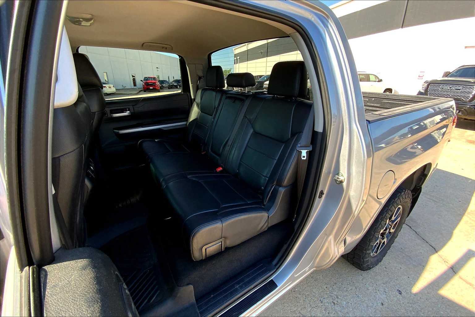 2017 Toyota Tundra Limited photo 19