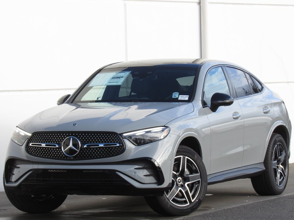 2026 Mercedes-Benz GLC Coupe GLC 300's photo