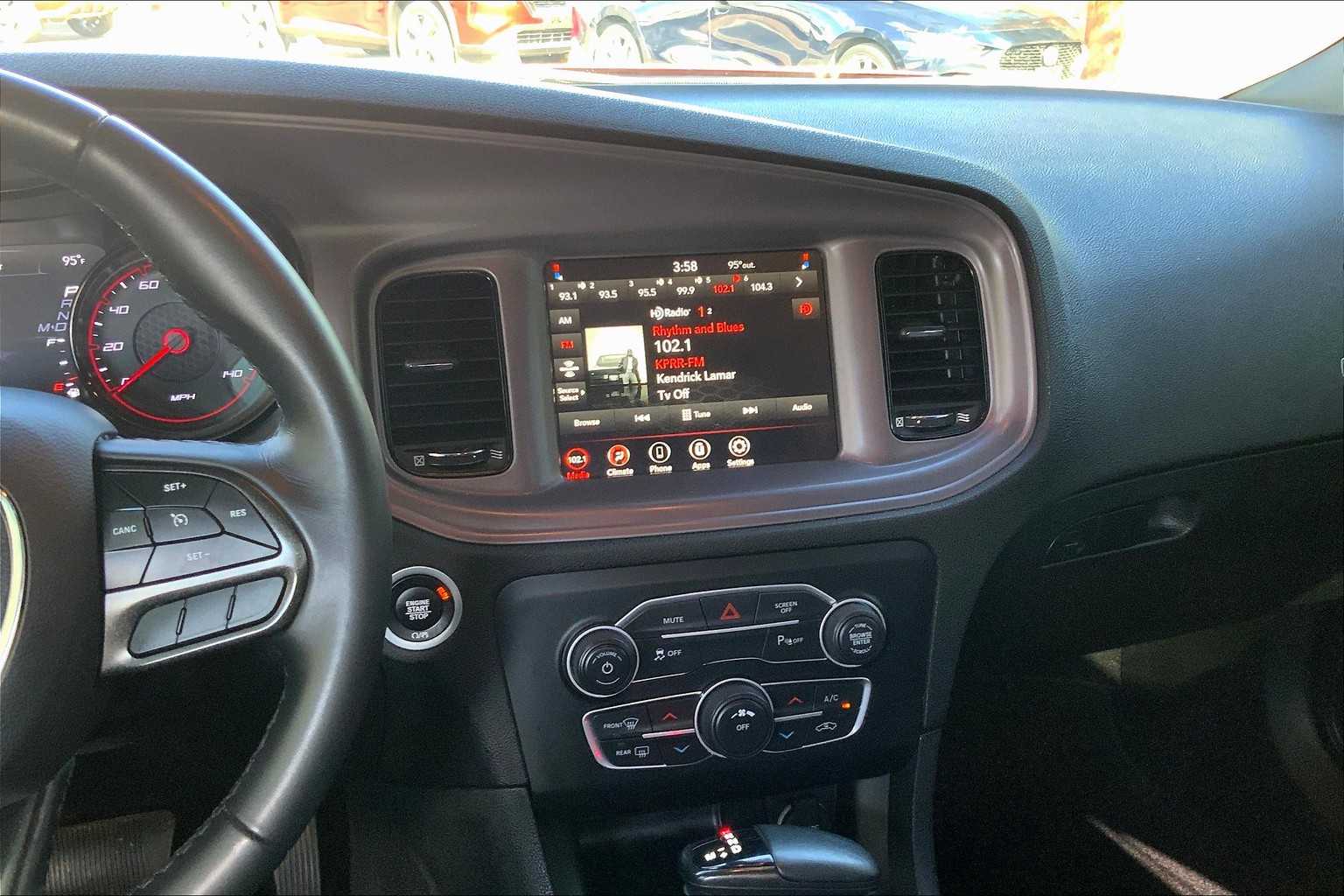 2023 Dodge Charger SXT photo 6