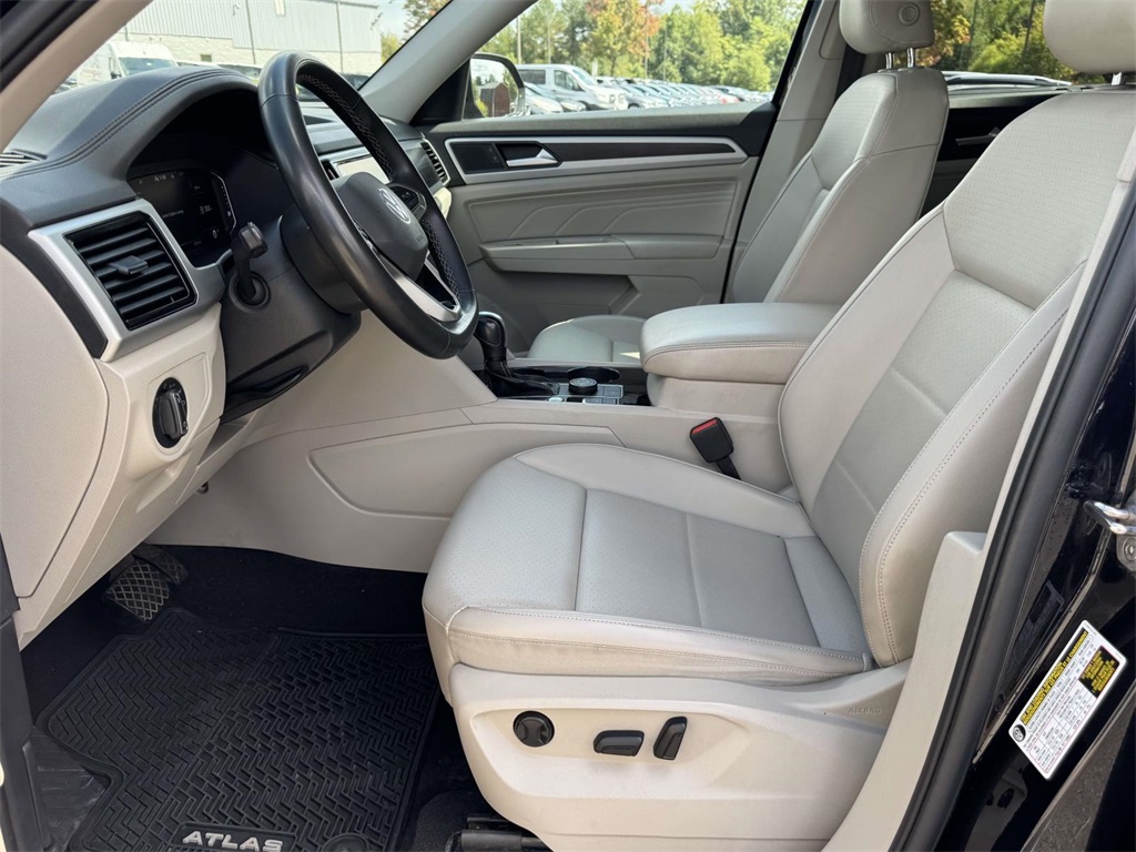 2022 Volkswagen Atlas V6 SE Technology photo 14