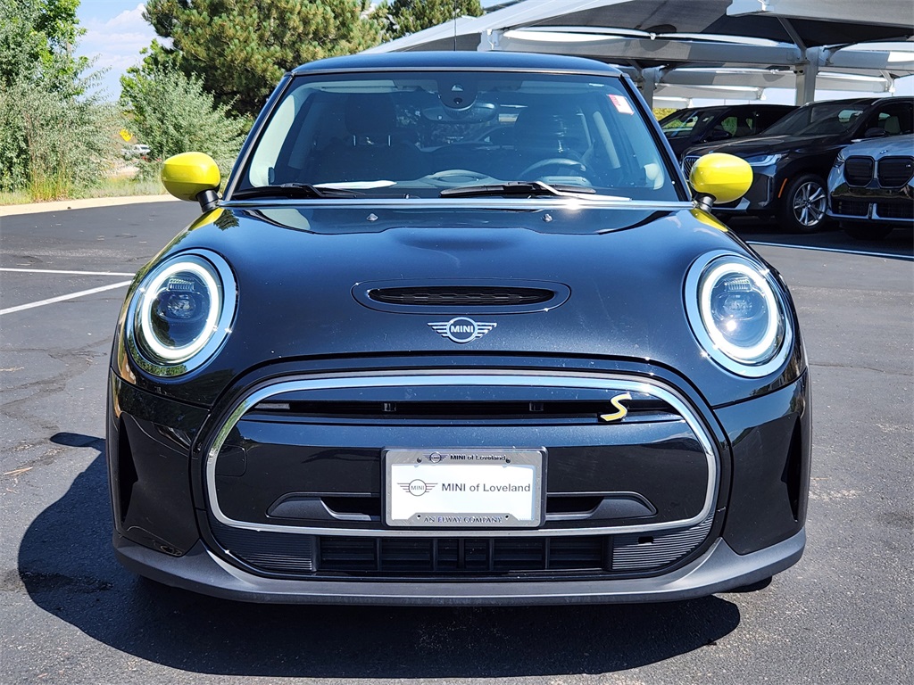 2024 Mini Cooper 2 Door Hardtop SE photo 5