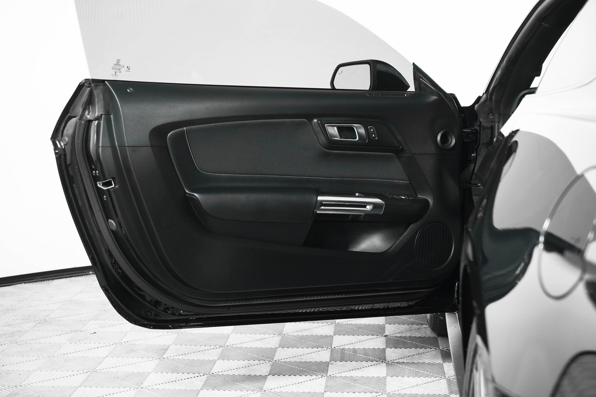 2021 Ford Mustang GT photo 10
