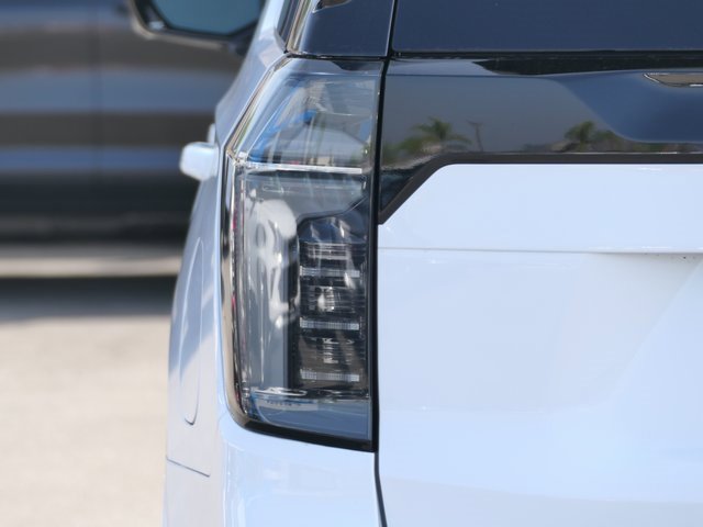 2026 Chevrolet Tahoe LT photo 4