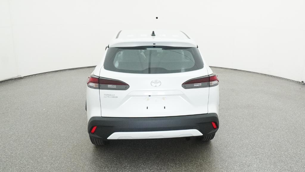 2026 Toyota Corolla Cross L photo 18