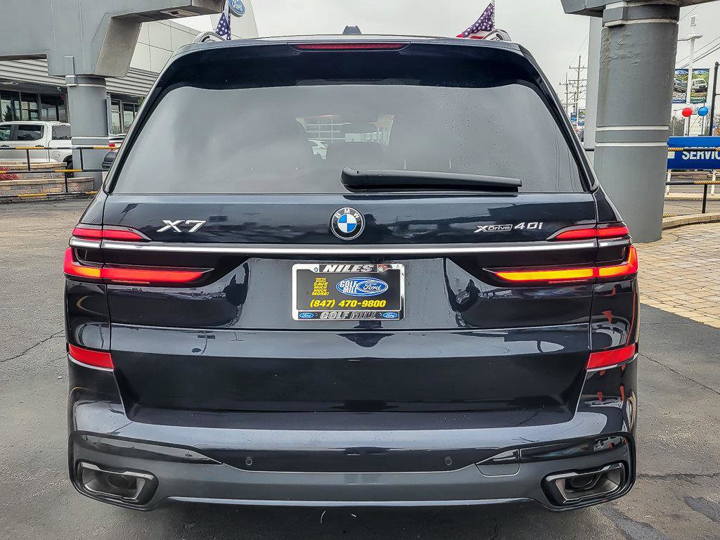2023 BMW X7 - Image 7
