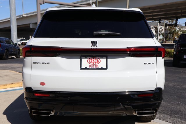 2025 Buick Enclave Sport Touring photo 3