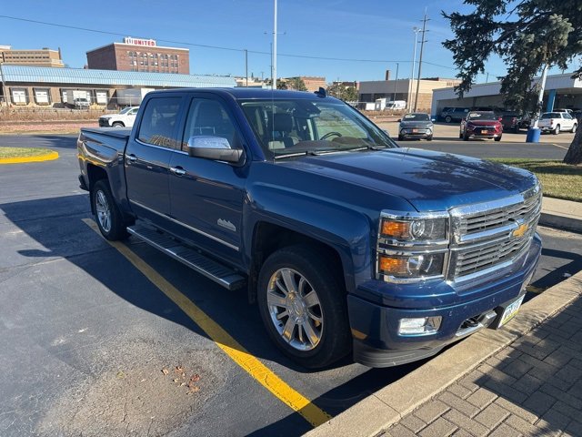 2015 Chevrolet Silverado 1500 High Country photo 2