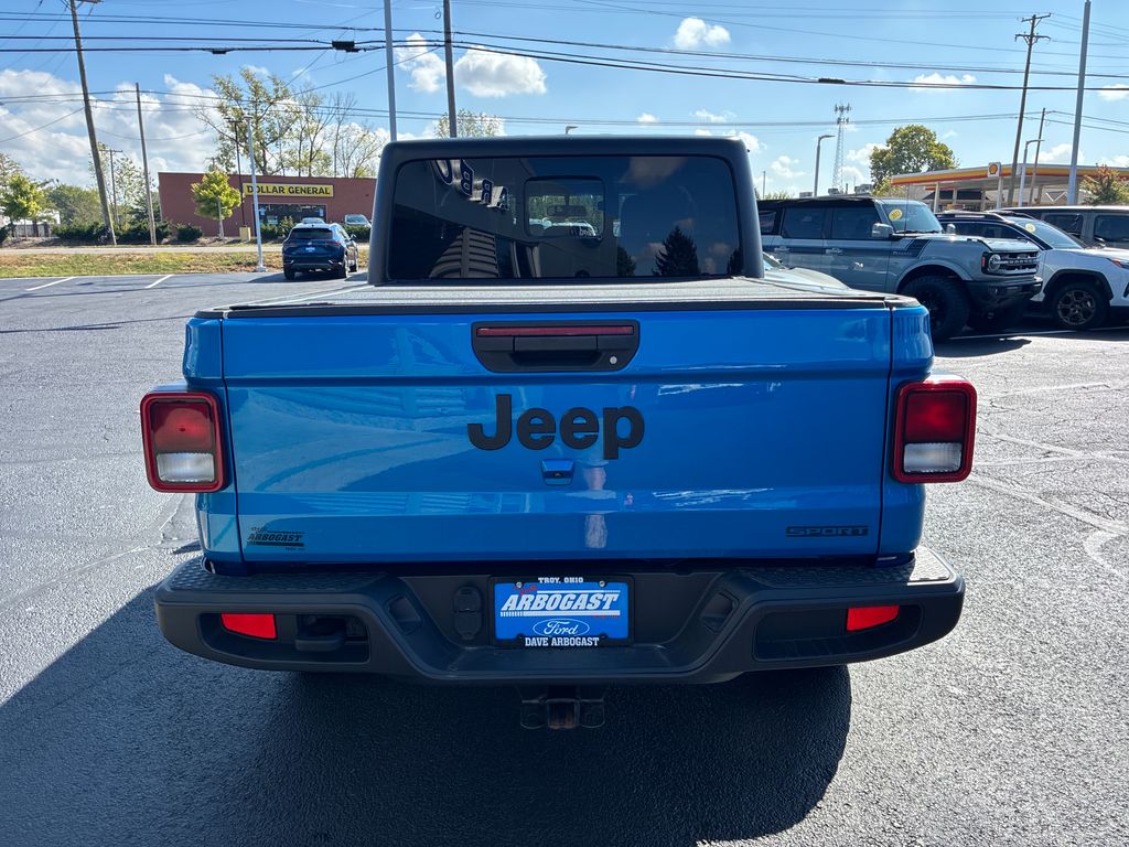 2021 Jeep Gladiator Sport photo 4