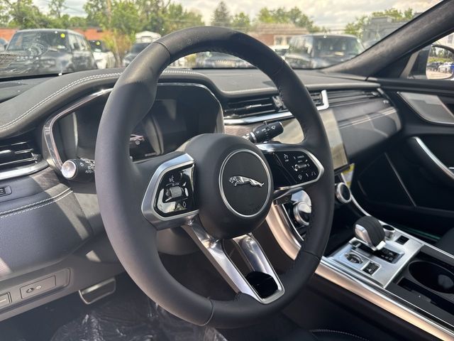 2024 Jaguar XF P300 R-Dynamic SE photo 13