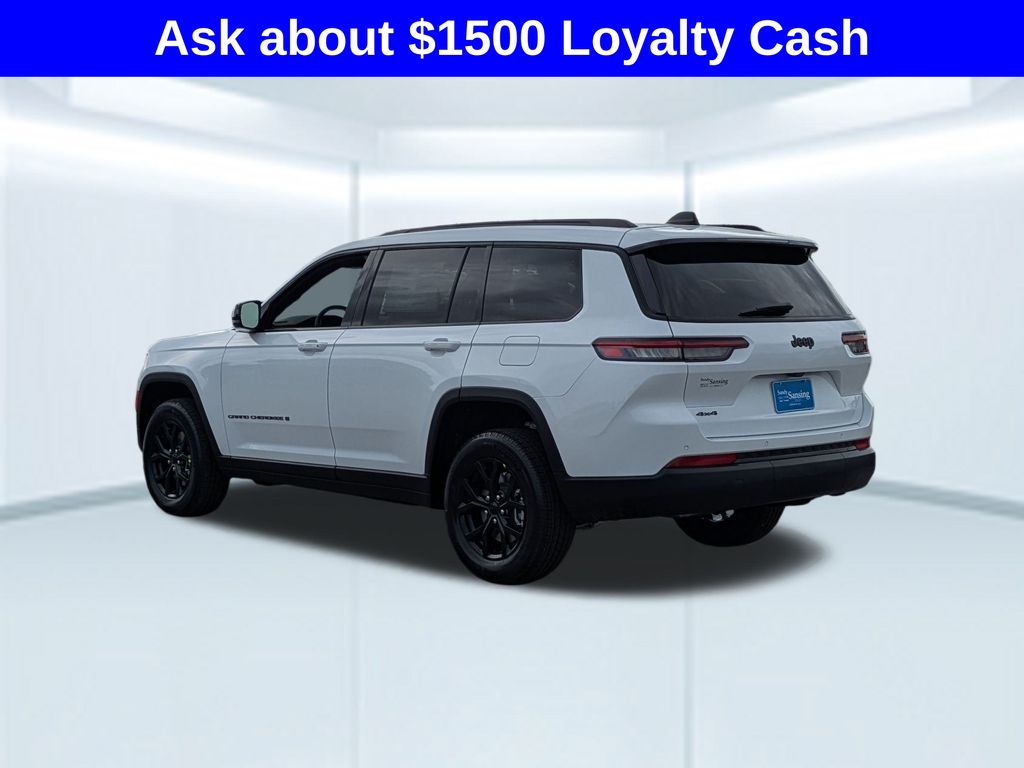 2025 Jeep Grand Cherokee Altitude X photo 2