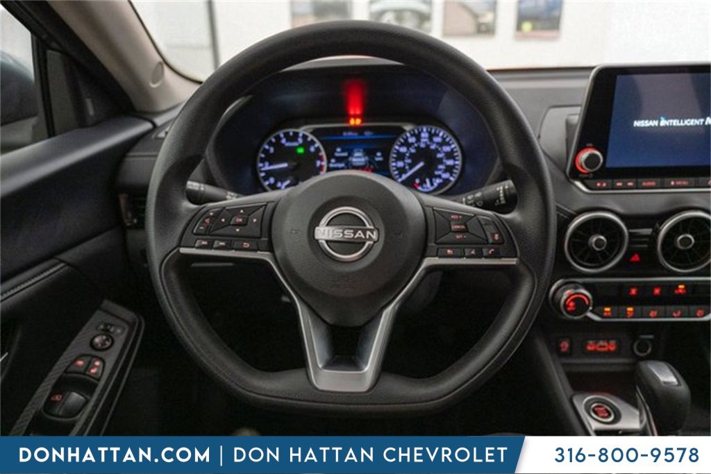2024 Nissan Sentra SV photo 2