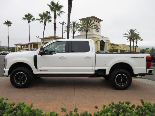 2025 Ford F-250 Super Duty Lariat's photo