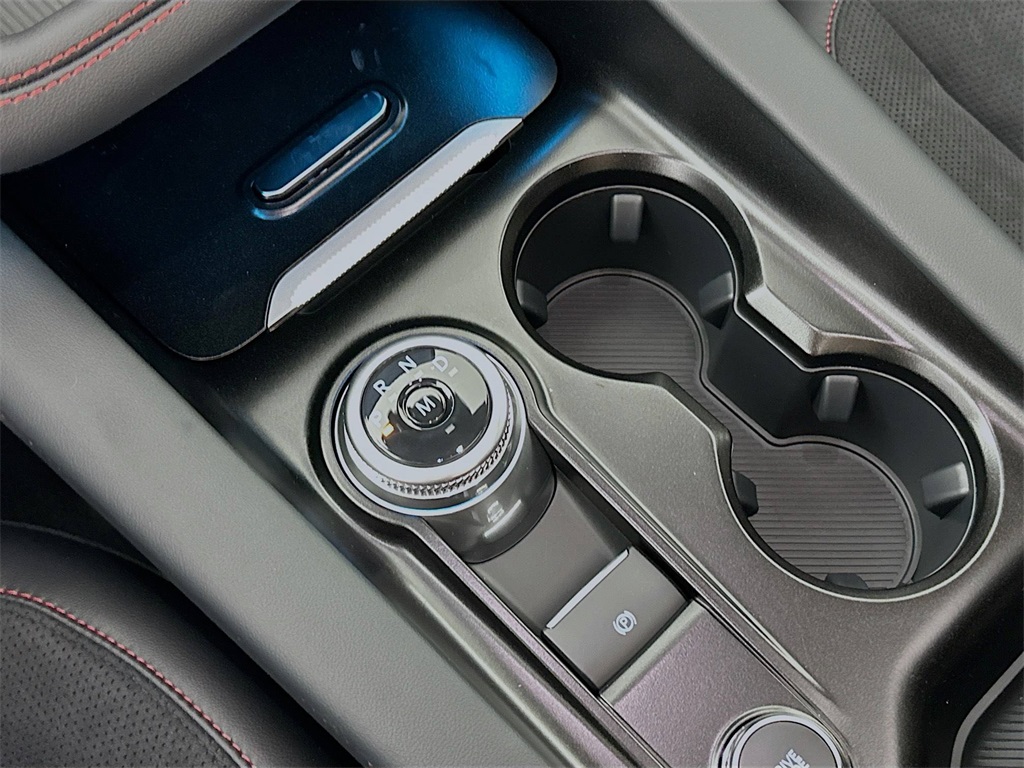 2025 Ford Explorer ST photo 18