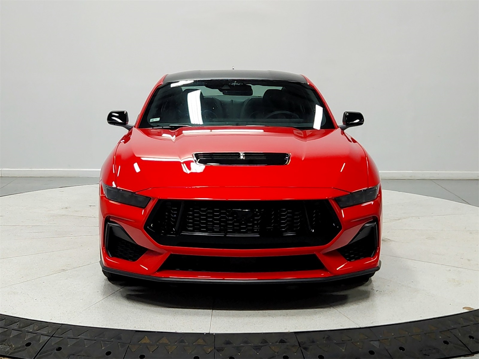 2025 Ford Mustang GT Premium photo 2