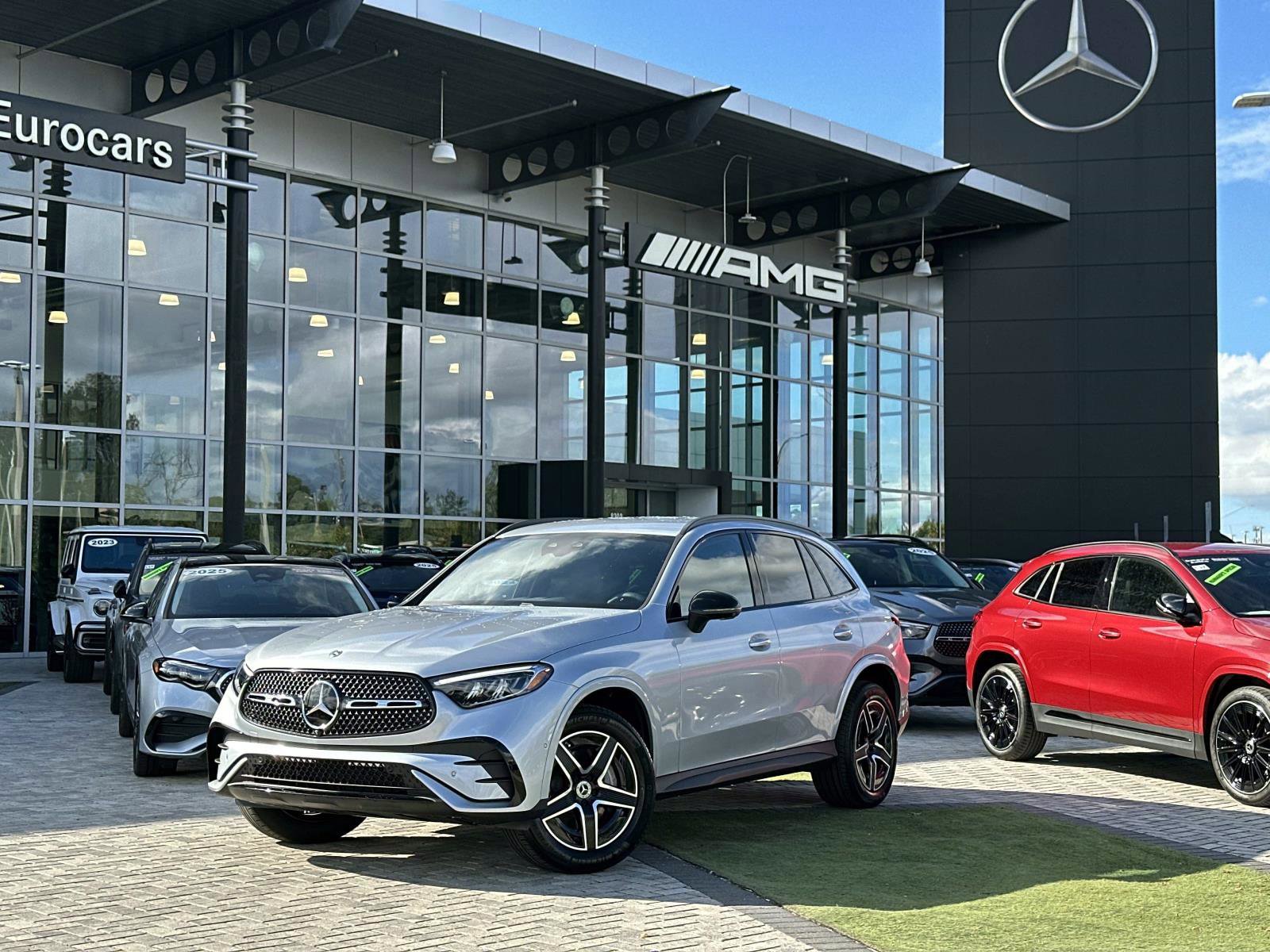 2026 Mercedes-Benz GLC Base's photo