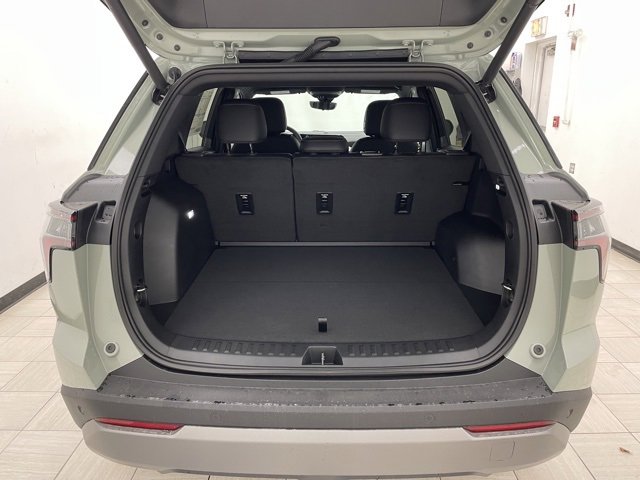 2026 Chevrolet Equinox LT photo 11