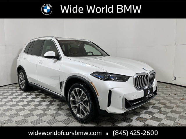 2026 BMW X5 40i's photo