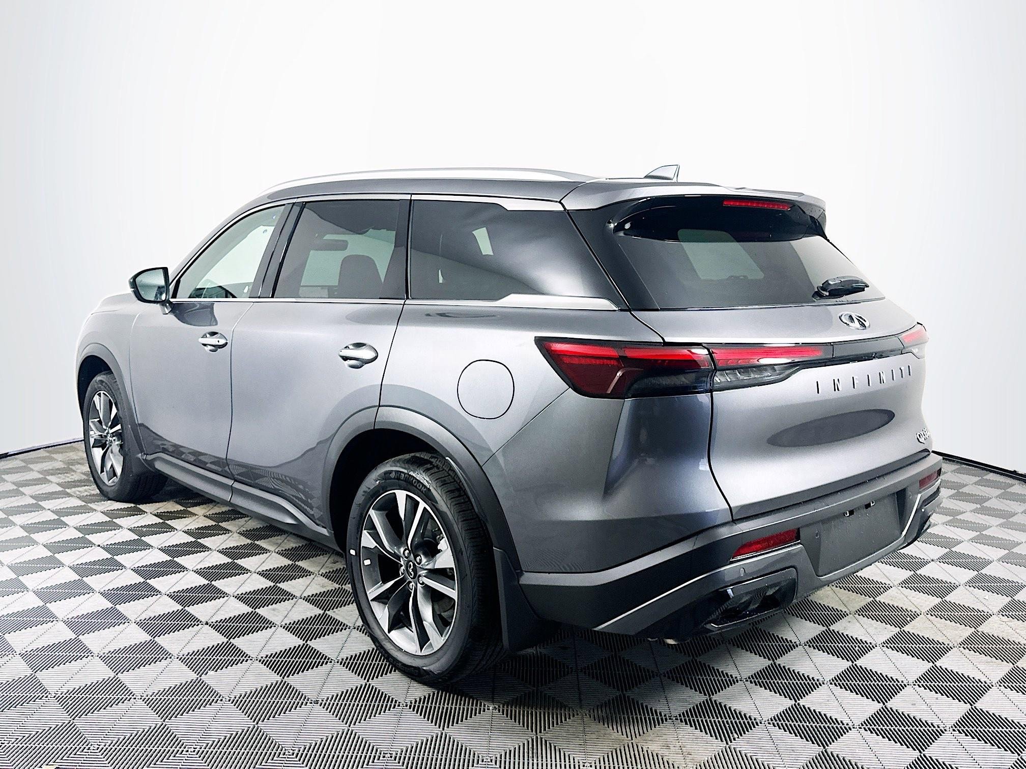 2025 Infiniti QX60 Luxe photo 4