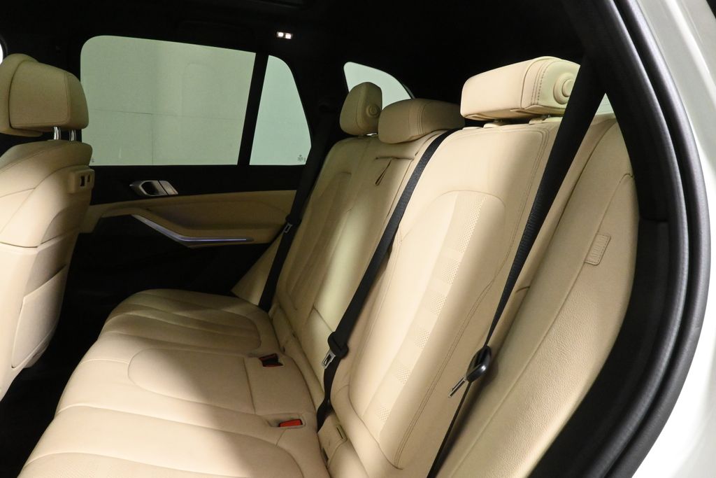 2021 Bmw X5 xDrive40i photo 4