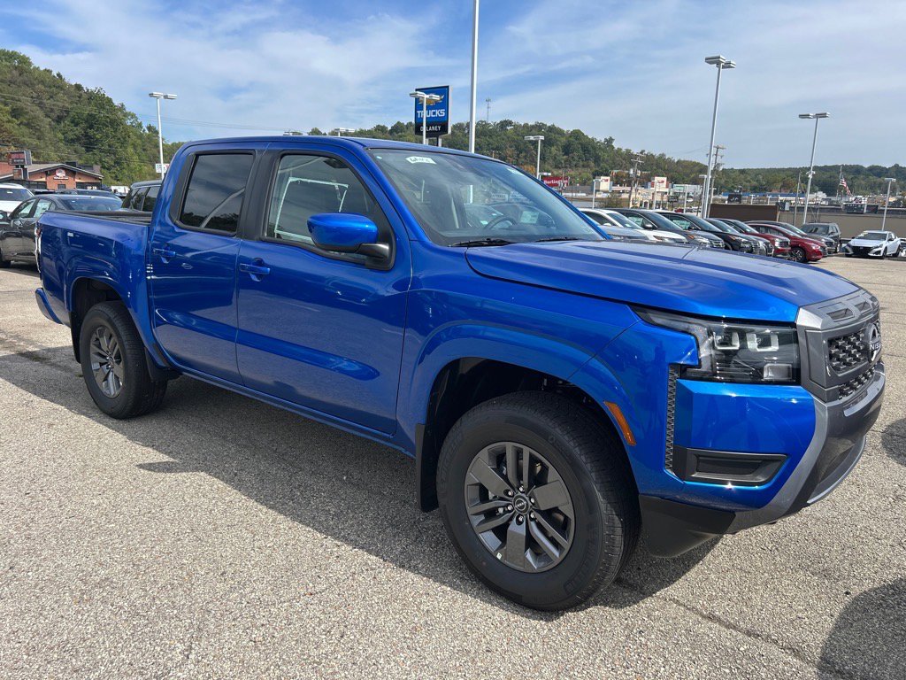 2026 Nissan Frontier SV's photo