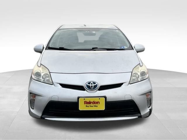 2013 Toyota Prius Two's photo