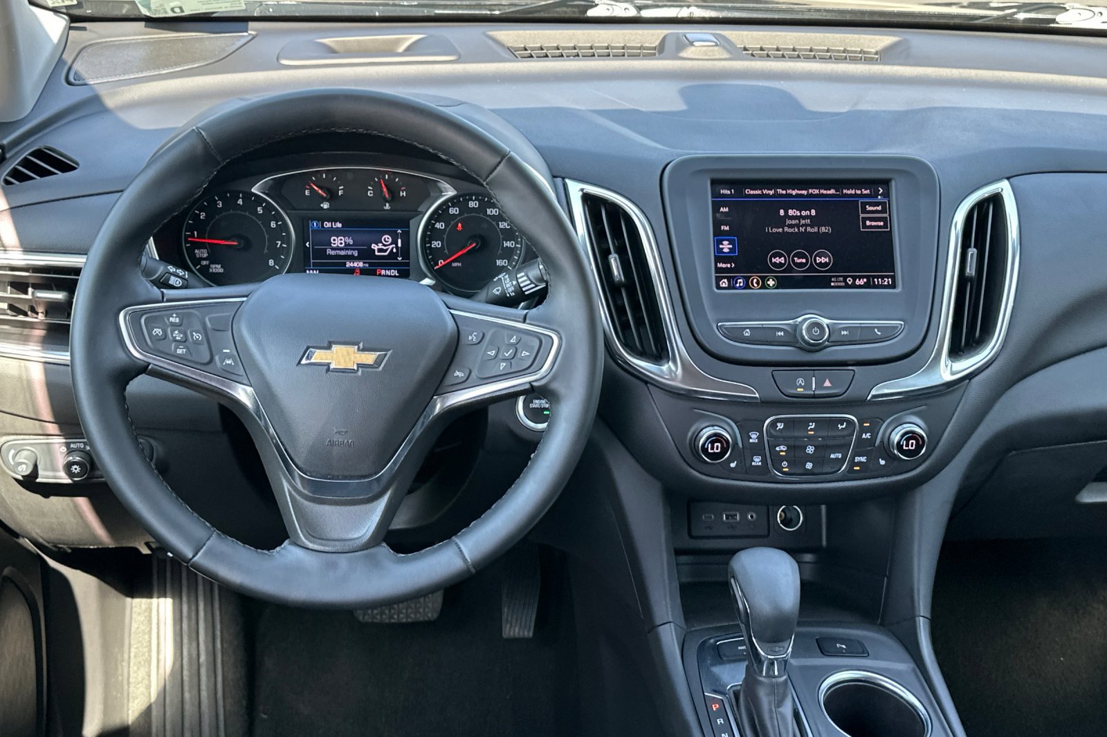 2024 Chevrolet Equinox LT photo 12