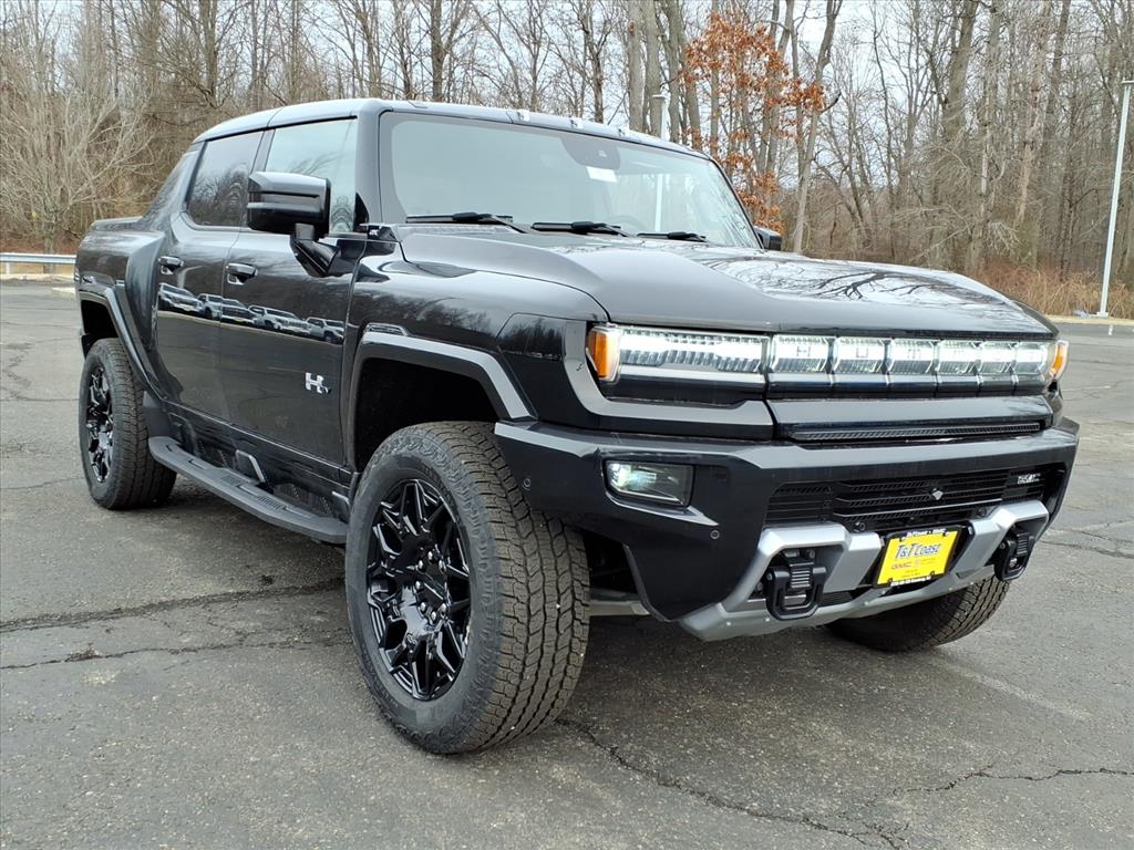 2025 GMC HUMMER EV 2X's photo