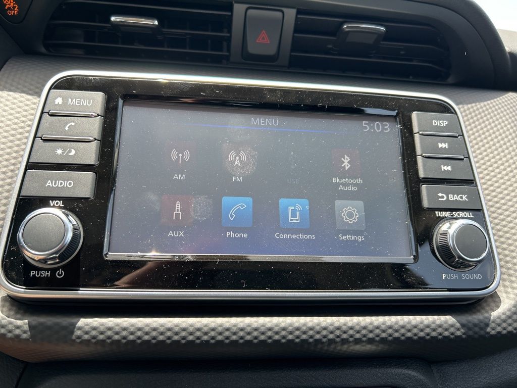 2025 Nissan Kicks Play S photo 24