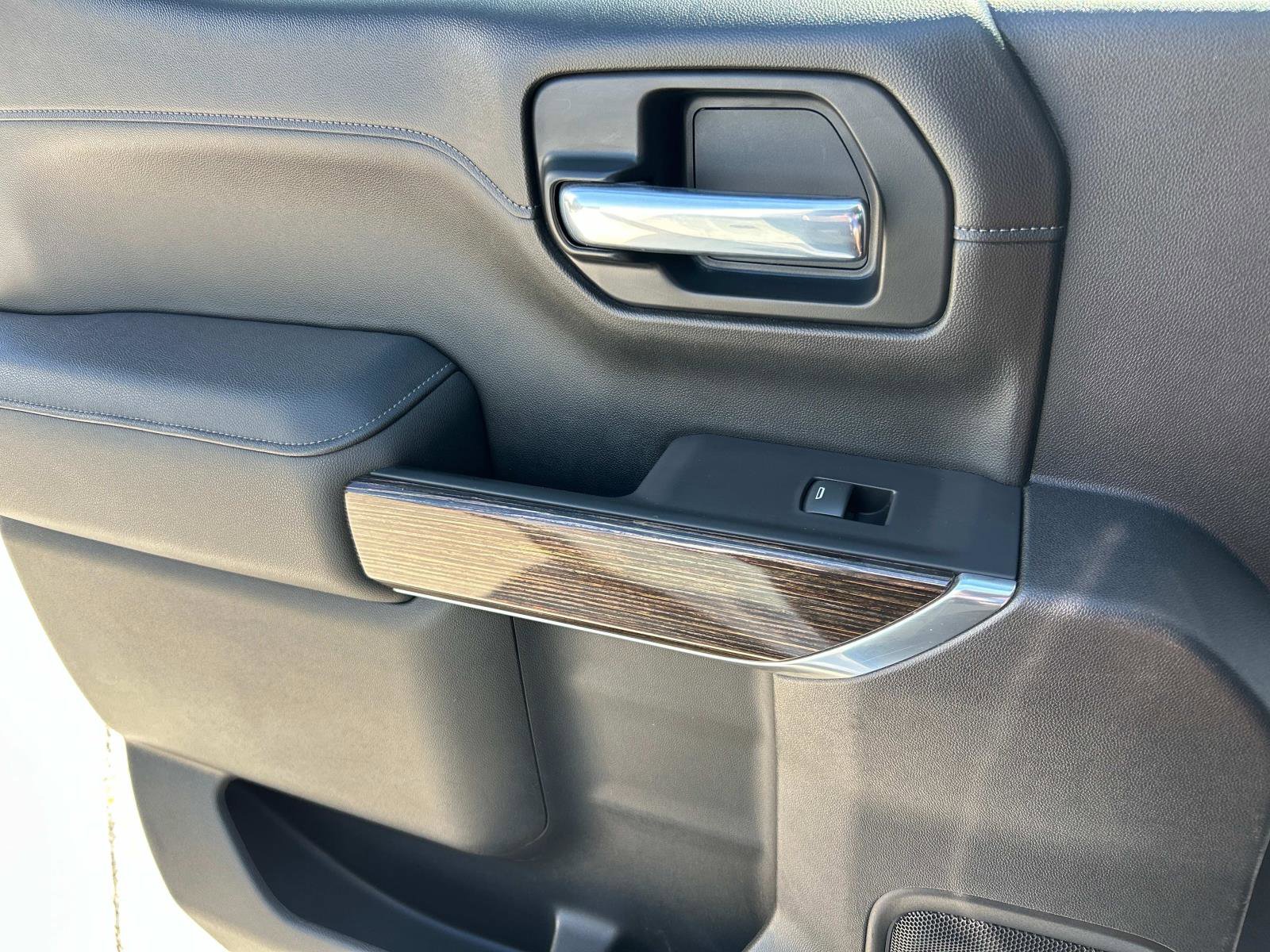 2021 Gmc Sierra 1500 Elevation photo 16