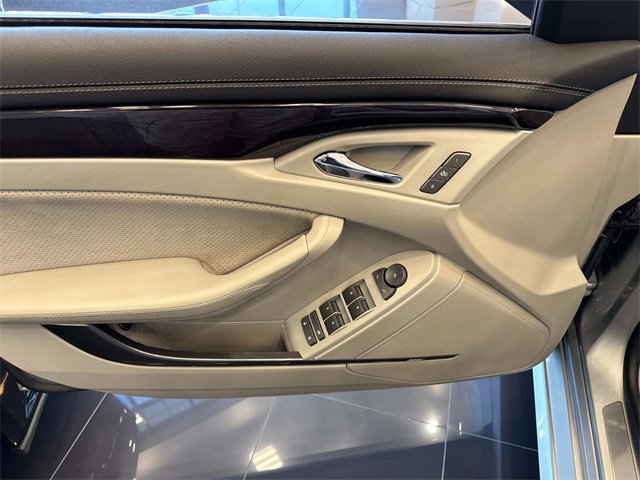 2011 Cadillac CTS V Base photo 13