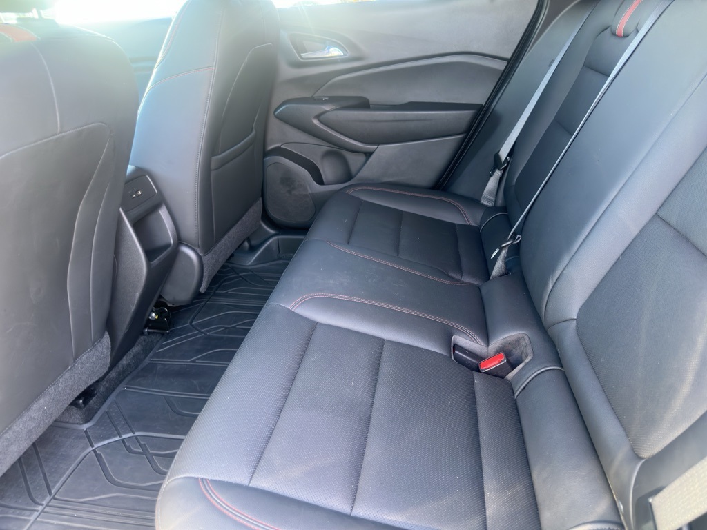 2024 Chevrolet Trax photo 2