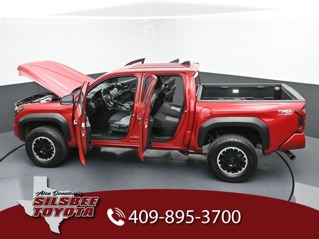 2024 Toyota Tacoma TRD Off-Road photo 30