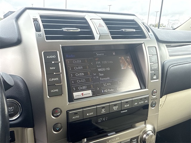 2020 Lexus GX 460 Luxury photo 16