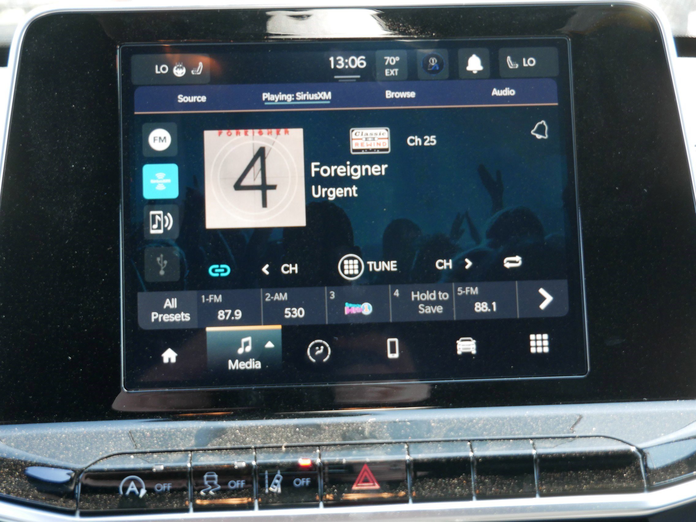 2025 Jeep Compass Latitude photo 16
