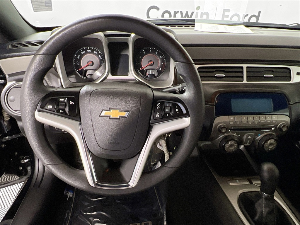 2014 Chevrolet Camaro 1LS photo 22
