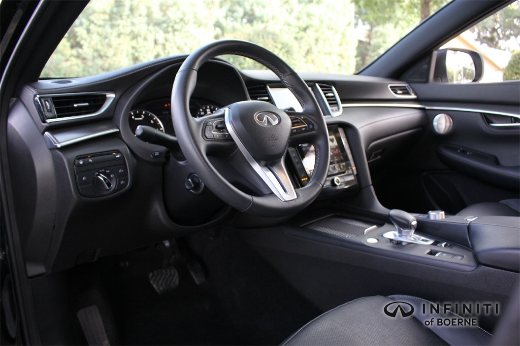 2023 Infiniti QX55 Essential photo 6