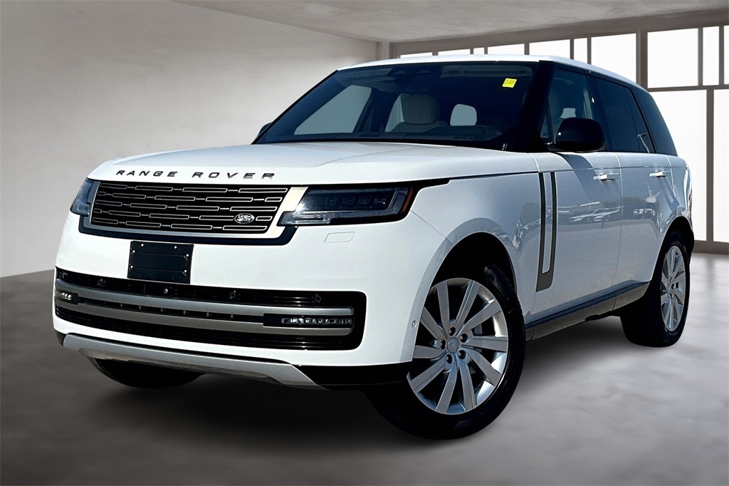 2023 Land Rover Range Rover SE's photo