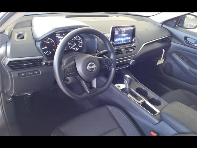 2025 Nissan Altima 2.5 S photo 12