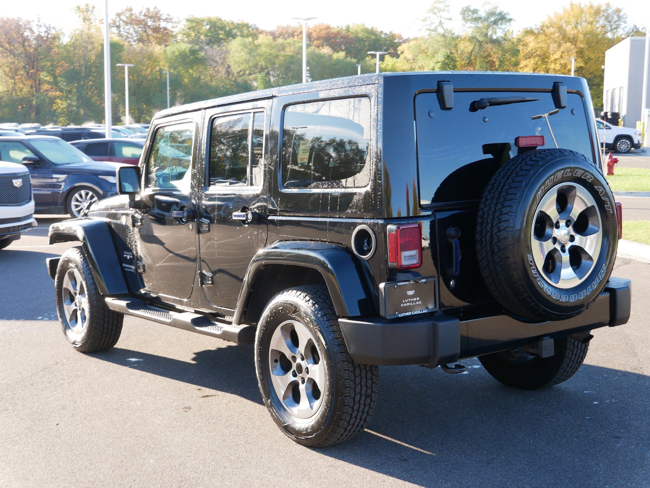 2018 Jeep Wrangler Unlimited Sahara photo 4