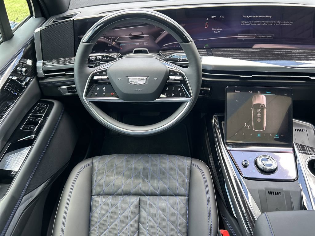 2026 Cadillac Escalade Luxury photo 14