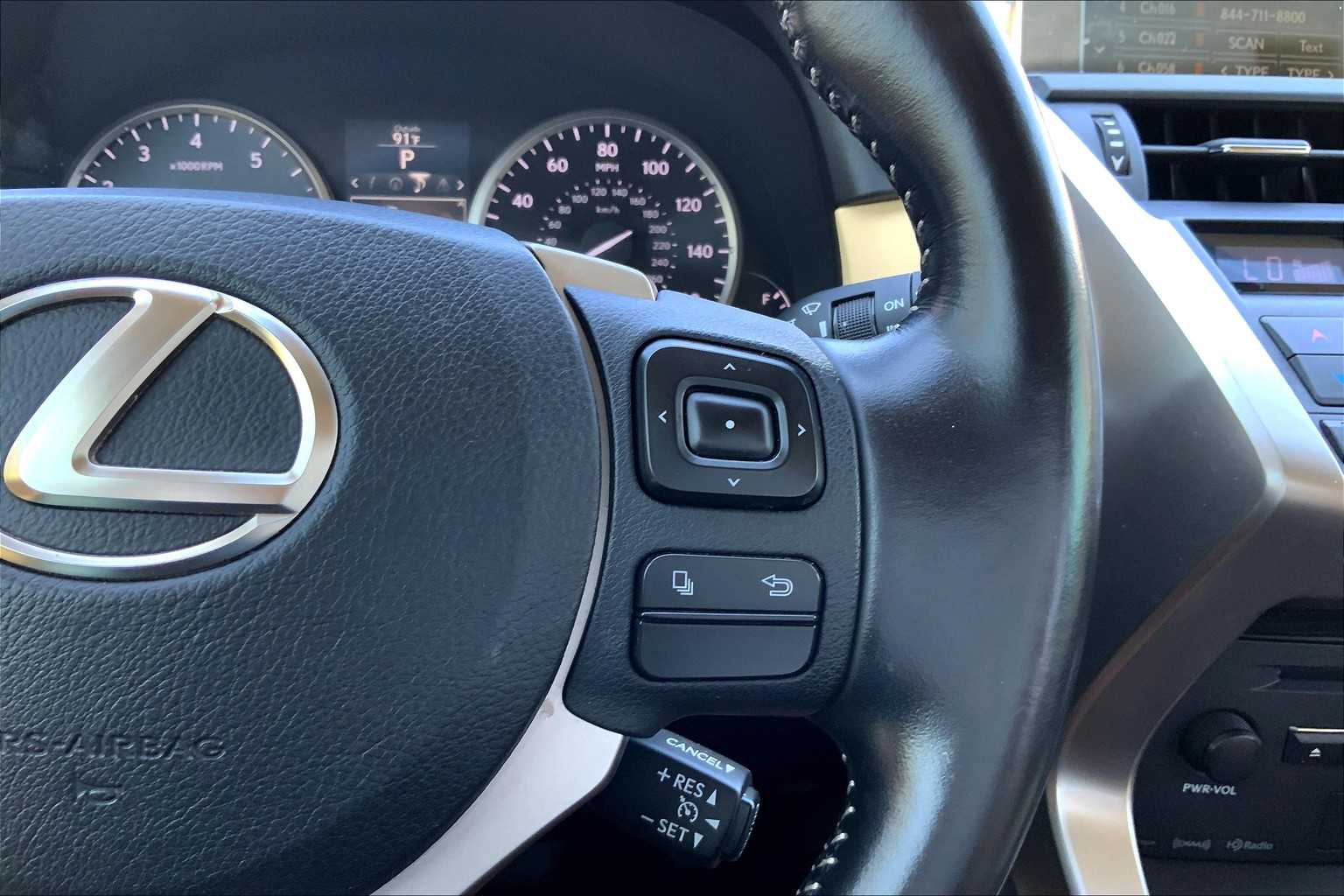 2017 Lexus NX 200t Luxury photo 22