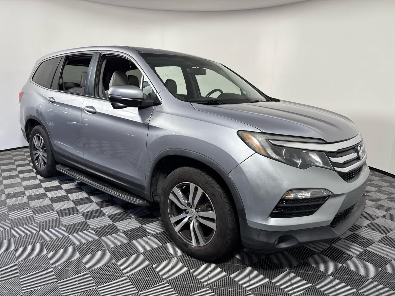 2018 Honda Pilot EX-L photo 10