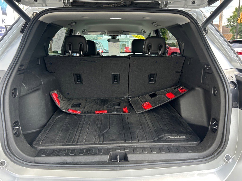 2020 Chevrolet Equinox Premier photo 12
