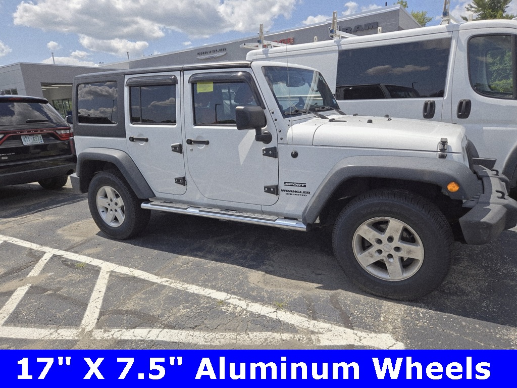 2014 Jeep Wrangler Unlimited Sport photo 4