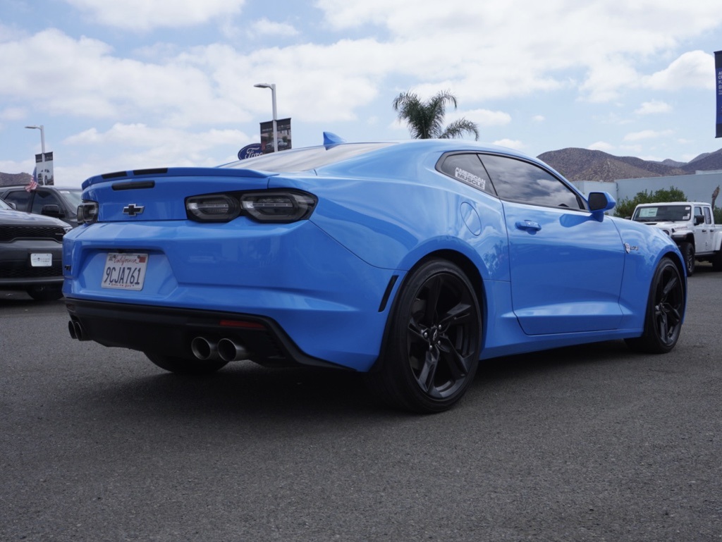 2022 Chevrolet Camaro RS photo 3