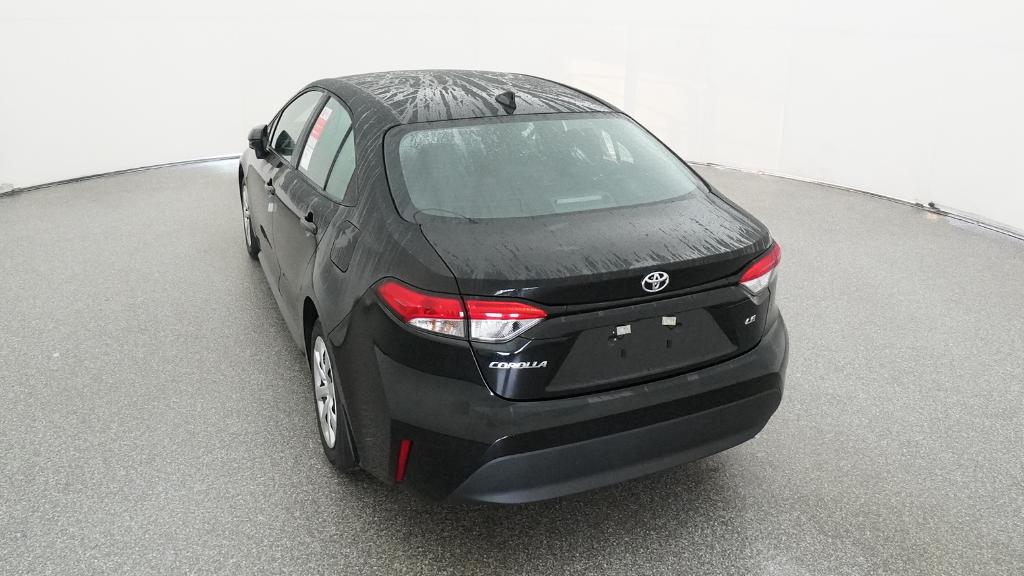 2025 Toyota Corolla LE photo 16